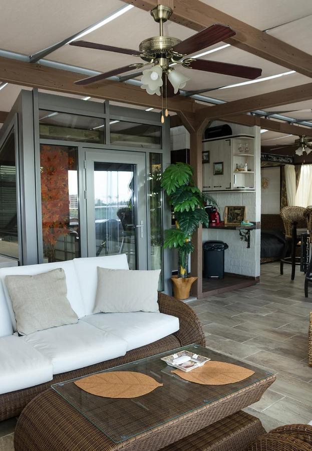 Under The Stars - Lux Penthouse With Pool And Terrace By Flat Mаnager Apartment Св. Св. Константин и Елена Екстериор снимка