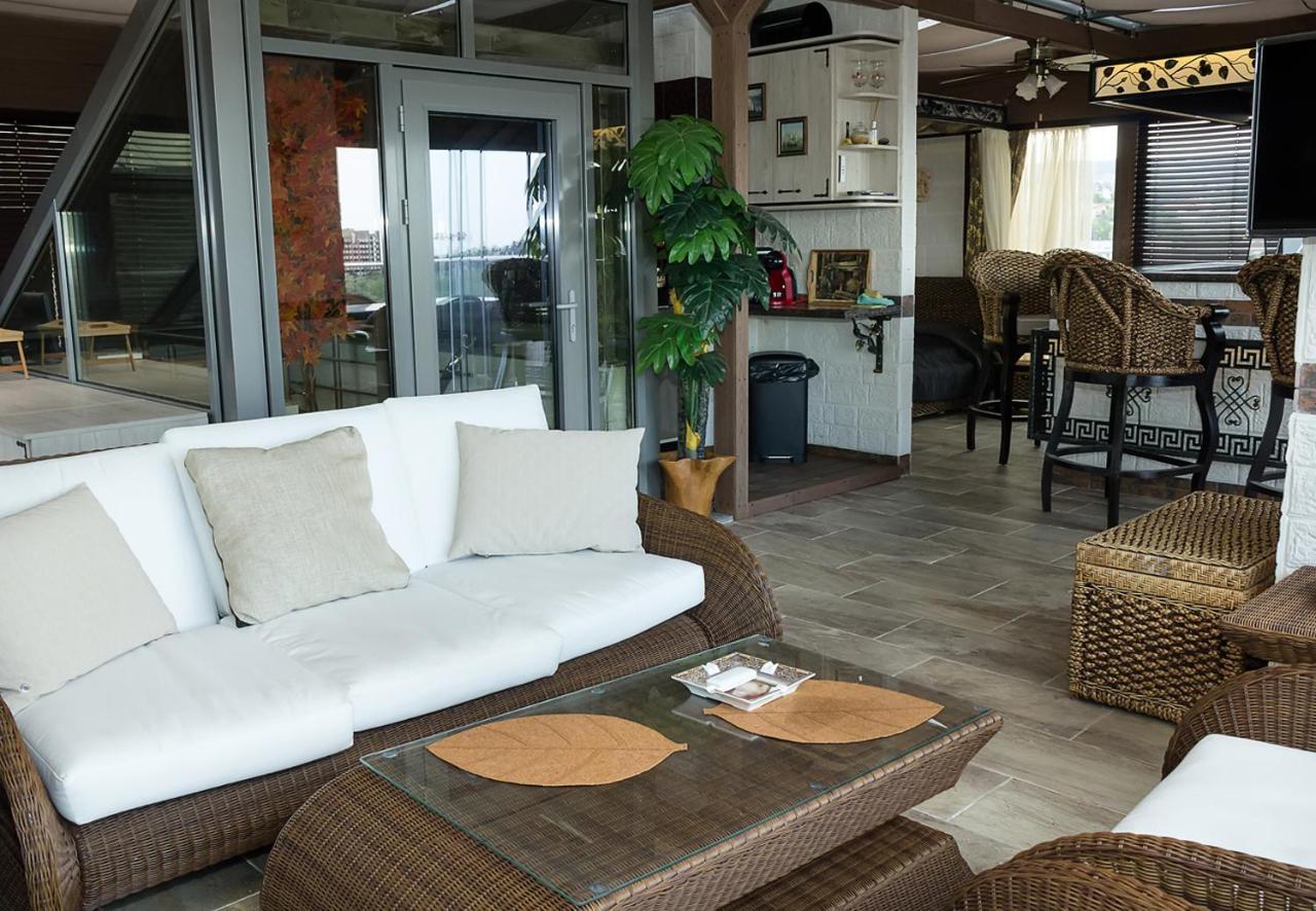 Under The Stars - Lux Penthouse With Pool And Terrace By Flat Mаnager Apartment Св. Св. Константин и Елена Екстериор снимка